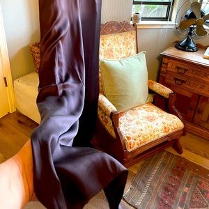 Absolutely gorgeous silk wide bottom pants - rich.